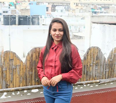 Dhruvi Faldu Graphic Designer